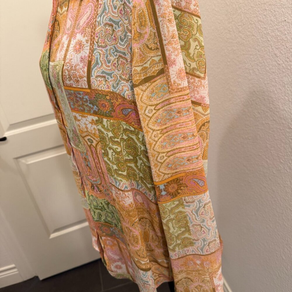 Rose & Olive Patchwork Paisley Button-Down Blouse Size L - Picture 3 of 6